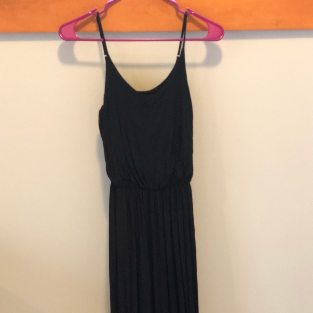 Super cute cinched waist maxi dress